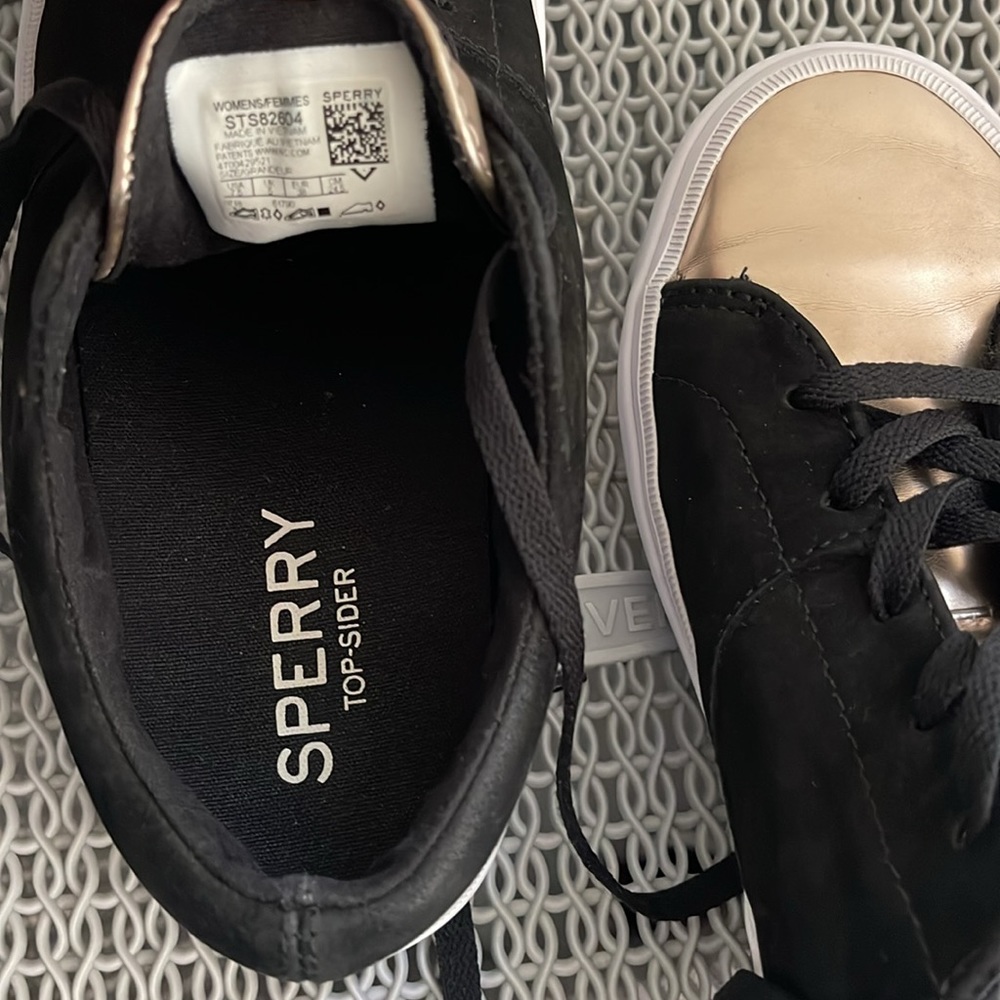 SPERRY Shoes - Picture 4 of 6